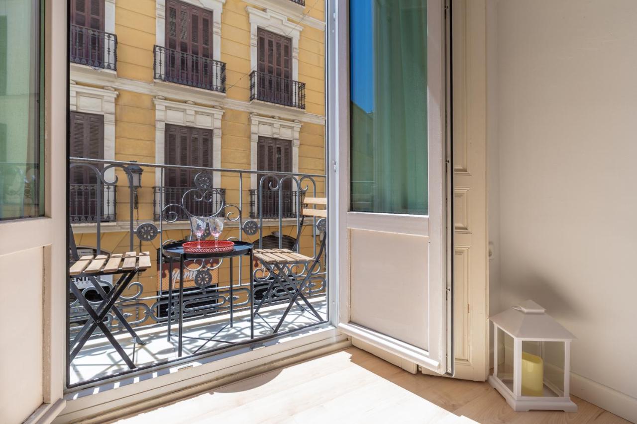 Apartamento Molina Lario Catedral مالقة المظهر الخارجي الصورة