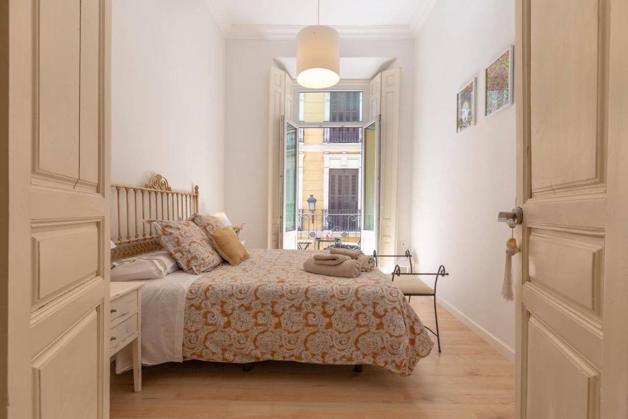 Apartamento Molina Lario Catedral مالقة المظهر الخارجي الصورة