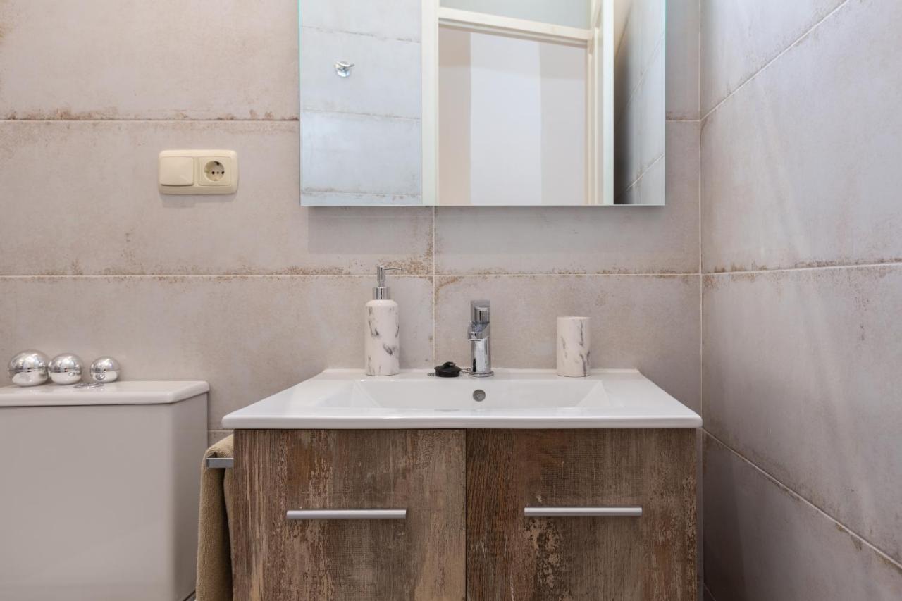 Apartamento Molina Lario Catedral مالقة المظهر الخارجي الصورة